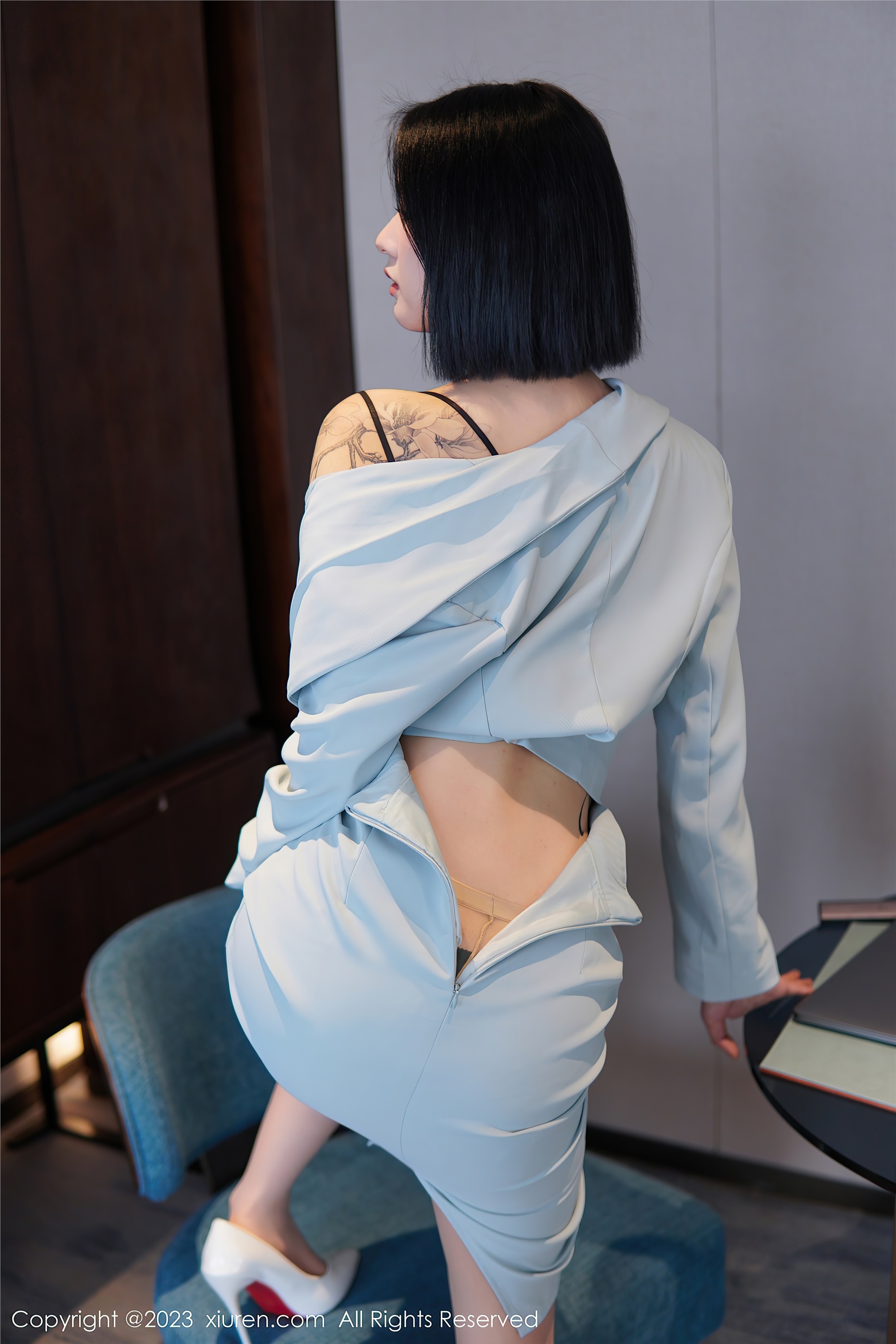 XiuRen秀人网  2023.06.09 NO.6885 乔一一